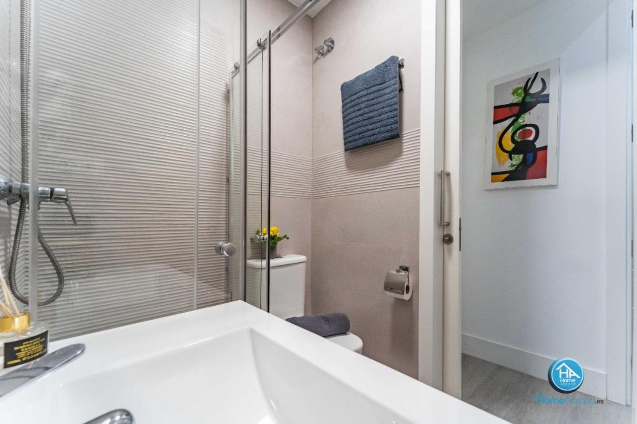Modern Boutique Stay In The Heart Of Madrid Eksteriør billede