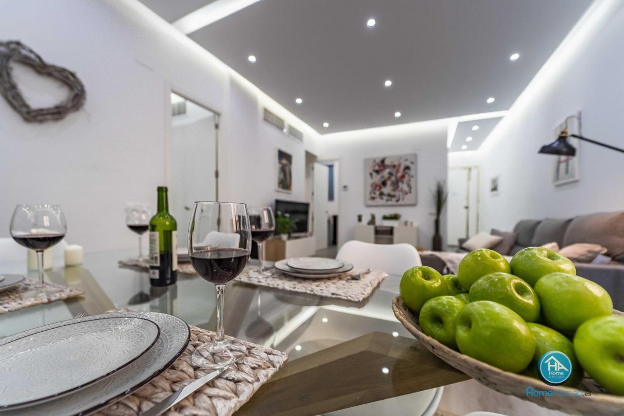 Modern Boutique Stay In The Heart Of Madrid Eksteriør billede